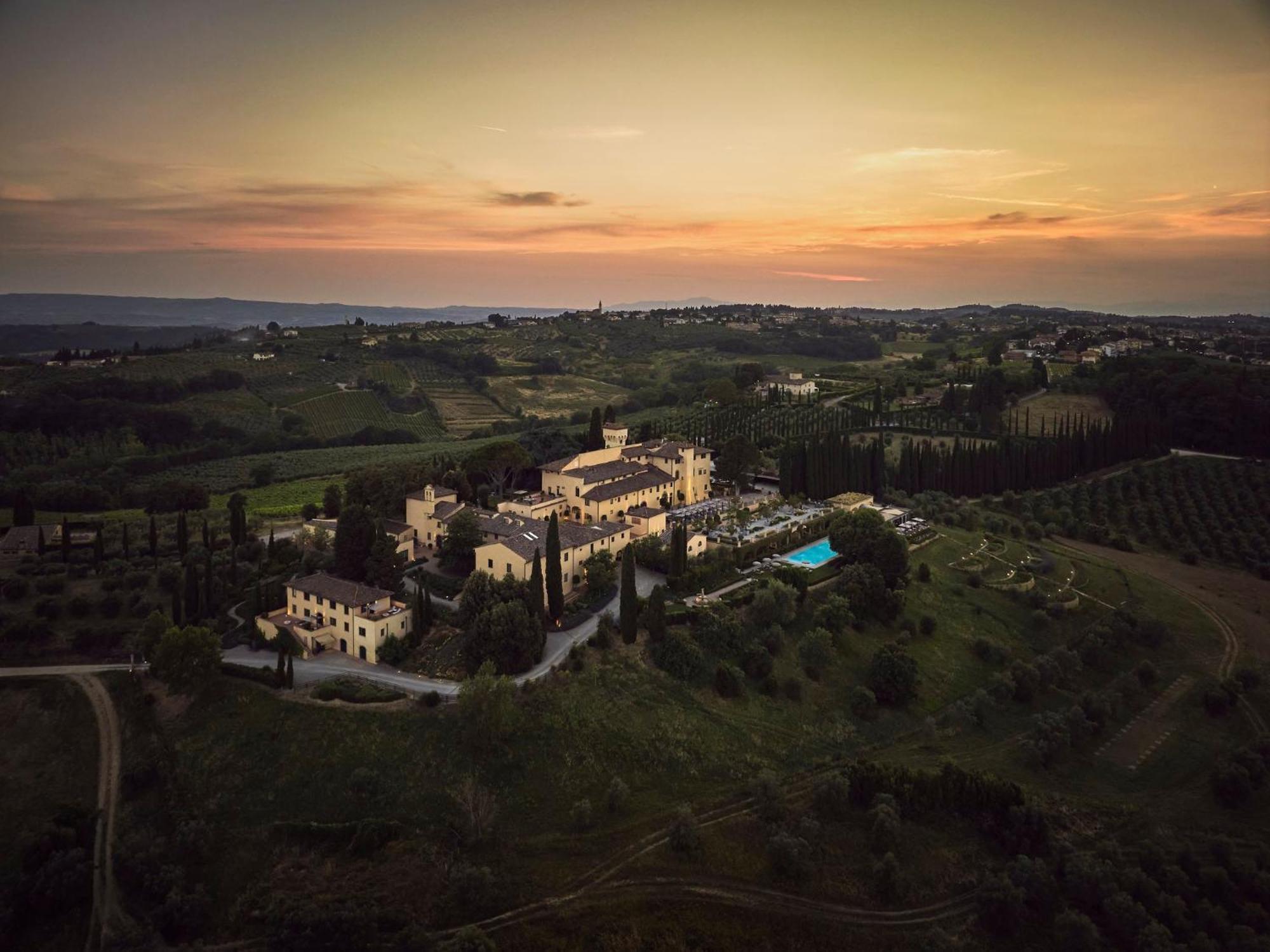 COMO Castello Del Nero Tavarnelle Val di Pesa Esterno foto